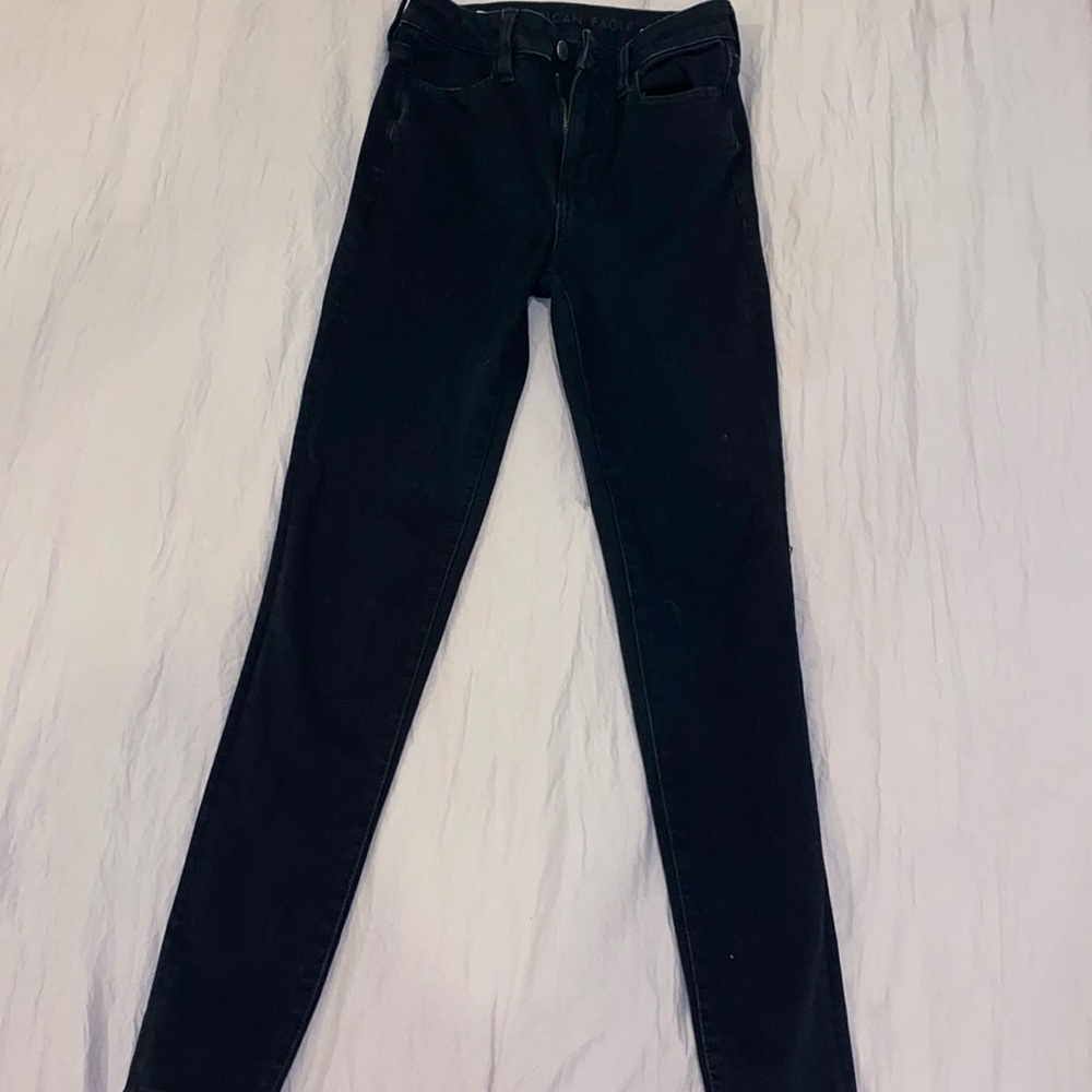 black AMERICAN EAGLE skinny jeans